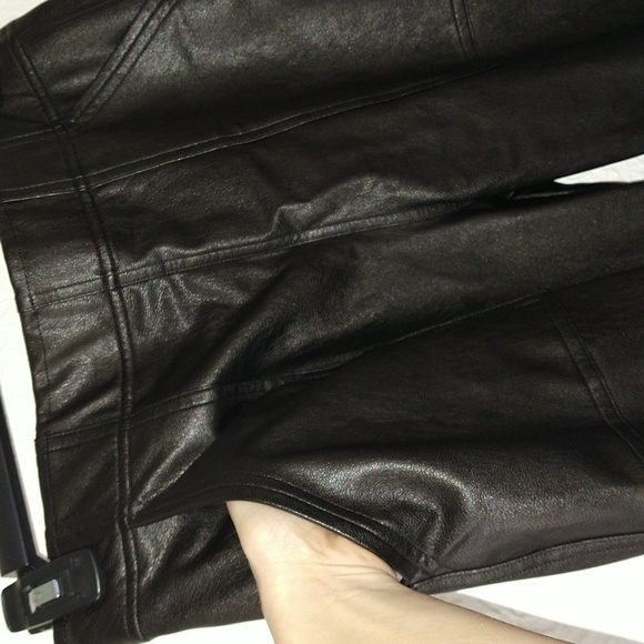 SPANX Faux Pants, size M - Picture 3 of 10